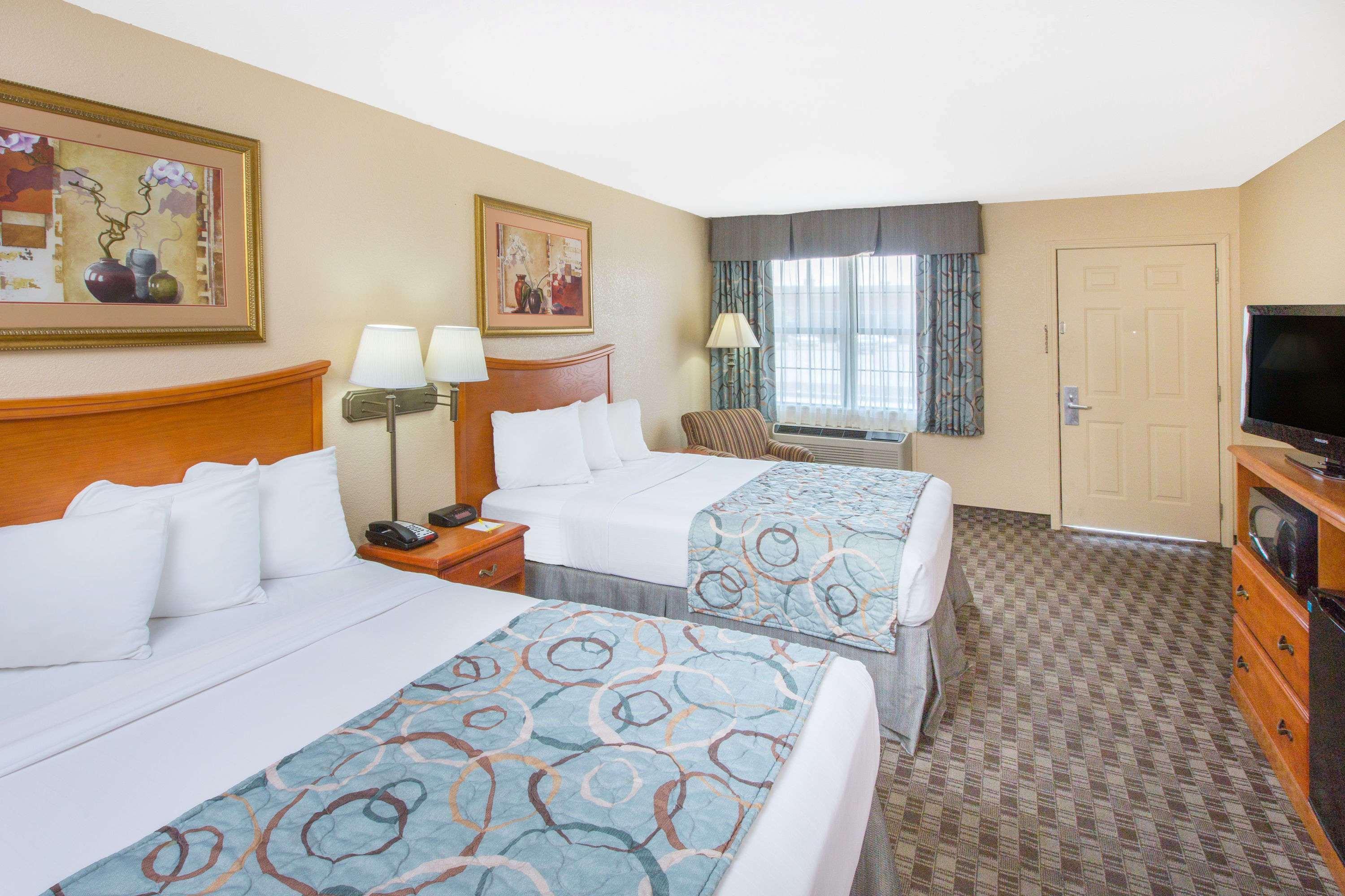 Days Inn By Wyndham Lonoke Экстерьер фото